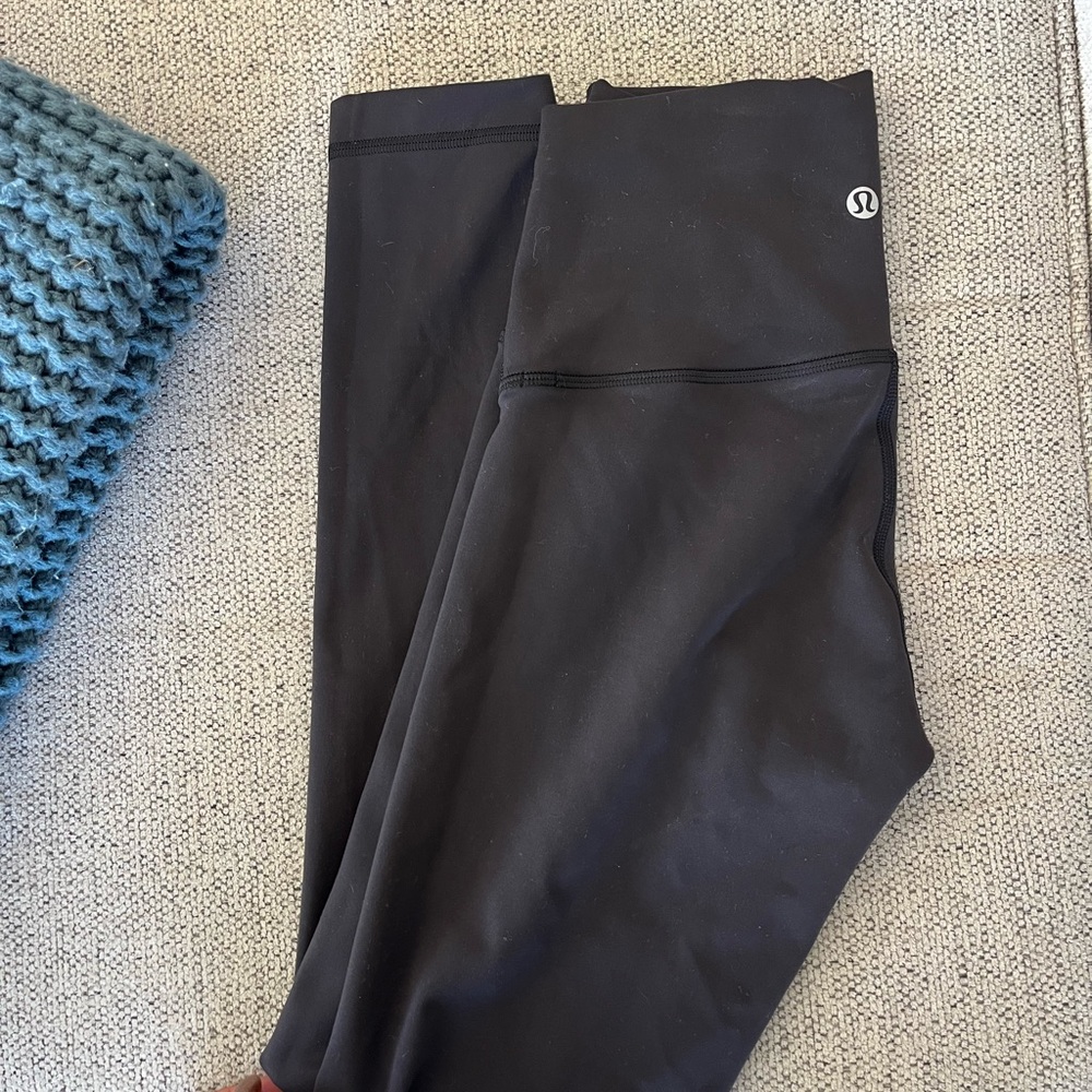 lululemon Wunder Under Black Leggings 25”